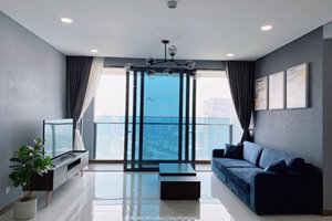 Apartment for rent in Sunwah Pearl located in Silver House number 09 facing to Saigon River
