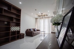 Modern 2 bedroom apartment for rent at Scenic Valley