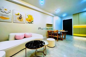 High floor apartment for rent in The Antonia with full furniture