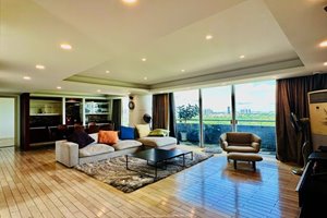 Penthouse for rent in the heart of Phu My Hung with luxury furniture