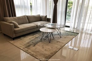 Beautiful and big balcony apartment in Riverpark Premier for rent