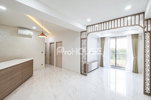 Unfurnished 3 bedroom apartment for rent in The Symphony Midtown