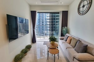 Nice layout 2-bedroom apartment for rent at The Opera-The Metropole