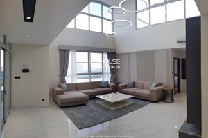 Big size penthouse with high ceiling for rent in Phu My Hung center near Crescent Mall