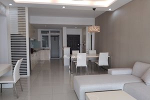 Beautiful 2 bedroom apartment for rent in Riverside Residence with full furniture