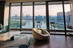 Sunwah Pearl 2 bedroom apartment for sale with iconic river and skyline view