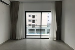 Low rental 3 bedrooms apartment in Happy Residence Premier with basic furniture