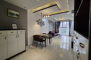 Scenic Valley corner apartment for rent with 2 bedrooms full of modern furniture at cheap price
