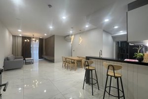 2 bedrooms Midtown M6 apartment for rent with modern furniture