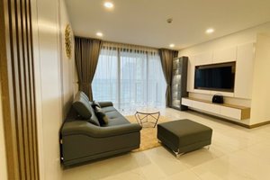 3 bedroom apartment for rent in Sunwah Pearl full of high-class furniture