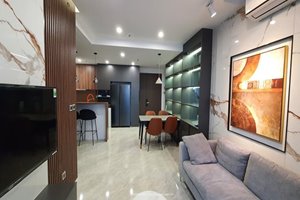 2 bedroom on high floor for rent in Midtown The Peak
