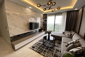3 bedroom apartment for rent in Midtown with full furniture