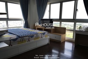 A very beautiful view apartment for rent in Happy Valley, District 7, open view to golf course