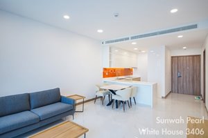 High floor apartment for rent with river view in Sunwah Pearl with 2 bedroom full furniture