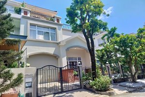 Fully furnished 4 bedroom garden villa for rent at My Phu