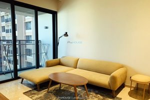A modern 2br apartment for rent in The Marq located on high floor