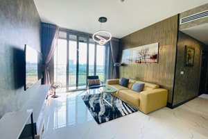 Elegant 2-bedroom apartment for rent in Empire City with full furniture, premium riverside living
