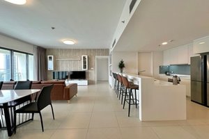 Large 4 bedroom apartment for rent in Gateway Thao Dien with full furniture