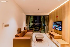 The Metropole Crest luxury 3 bedroom apartment for rent fully furnished elegant living