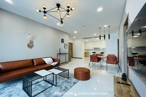 Super nice 2 bedroom in Sunwah Pearl with luxury furniture and nice view