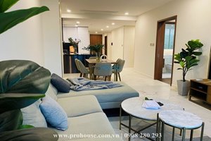 Low price 3 bedroom apartment for rent in The Metropole Thu Thiem with modern furniture