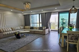 Big size 3br apartment for rent in Riviera Point with nice furniture and beautiful view