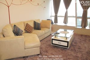 2 bedroom apartment for rent in Petroland Tower, fully furnished, built-in oven, nice view to the Crescent