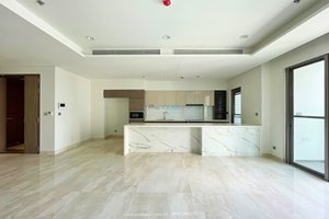 Unfurnished apartment for rent in The Horizon with nice layout and modern design