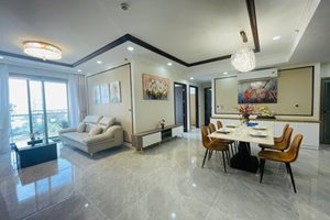 BEAUTIFULLY DECORATED 3-BEDROOM APARTMENT FOR RENT WITH OPEN VIEW AT MIDTOWN