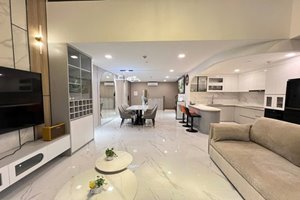 The Metropole Opera loft 2 bedroom fully furnished apartment for rent with beautiful view