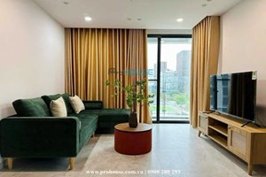 A beautiful 3 bedroom apartment for rent in Cardinal Court with beautiful view and good price 