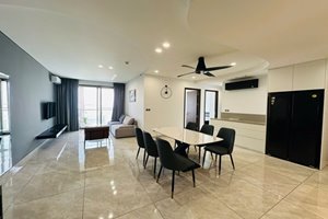 Luxury riverside 3-bedroom apartment for rent at Midtown – spacious and fully furnished