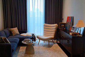 Modern 3 bedroom apartment for rent at The Marq city view