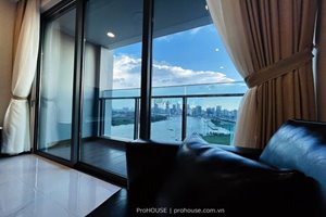 Beautiful 2br apartment for rent in Sunwah Pearl with river view