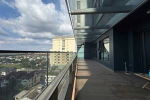 2-BEDROOM APARTMENT FOR RENT WITH PRIVATE GARDEN AT LUMIÈRE RIVERSIDE 