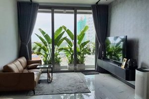 Modern and airy 1 bedroom apartment for rent in Empire City with full furniture