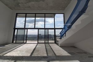 Rough duplex apartment for sale with beautiful view in The View-Riviera Point at cheap price