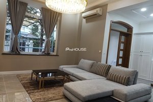  Newly renovated villa for rent in Phu My Hung, beautiful design, safe location