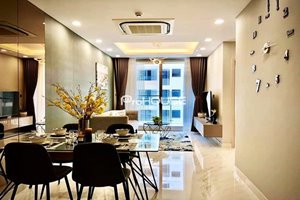 Beautiful 1 bedroom apartment for rent in Midtown Sakura Park 