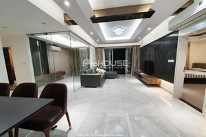 4 bedroom apartment for rent in Phu My Hung with river view
