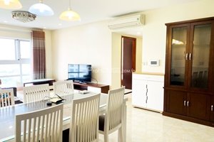 Cheap 3-bedroom Happy Valley apartment for sale with full furniture