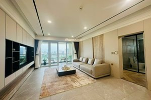 River view 3-bedroom apartment for sale at Riverside Residence with luxurious furniture