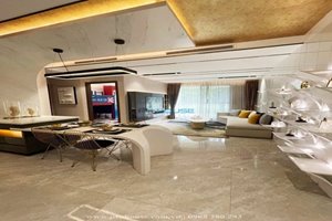 An open view 2br apartment for rent in Midtown The Peak 