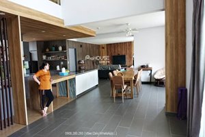 Duplex Penthouse for rent in District 7 with nice view to the river and modern style