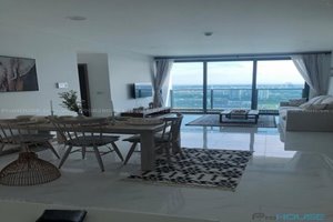 Luxury apartment for rent in Sunwah Pearl with Japanese style interior