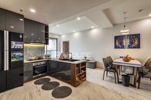  Luxury 4 room apartment for rent in The Grande Midtown Phu My Hung