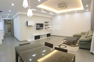 Big size 3 bedroom apartment for rent in Tower 4 of Riviera Point