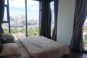 River view apartment for rent in Empire City with 2 bedrooms full furniture