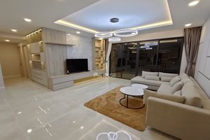 Luxurious and fully furnished 3-bedroom apartment for rent at The View-Riviera Point