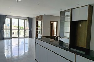 Midtown corner 2 bedroom apartment with villa view legal title ready for sale
